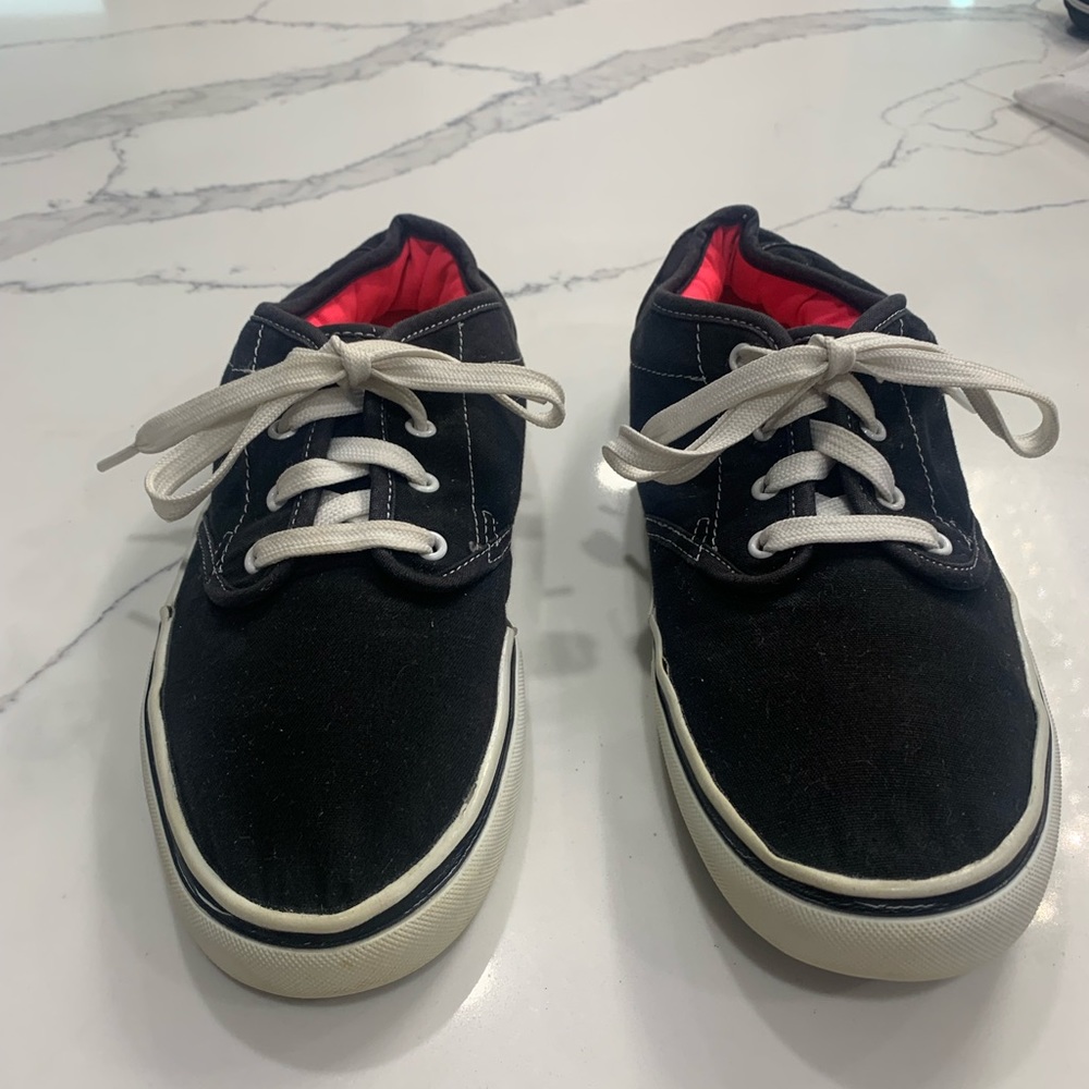 Faded Glory Girls Black With Hot Pink Lace Up Sneakers. Size 20 Girls - Picture 2 of 8